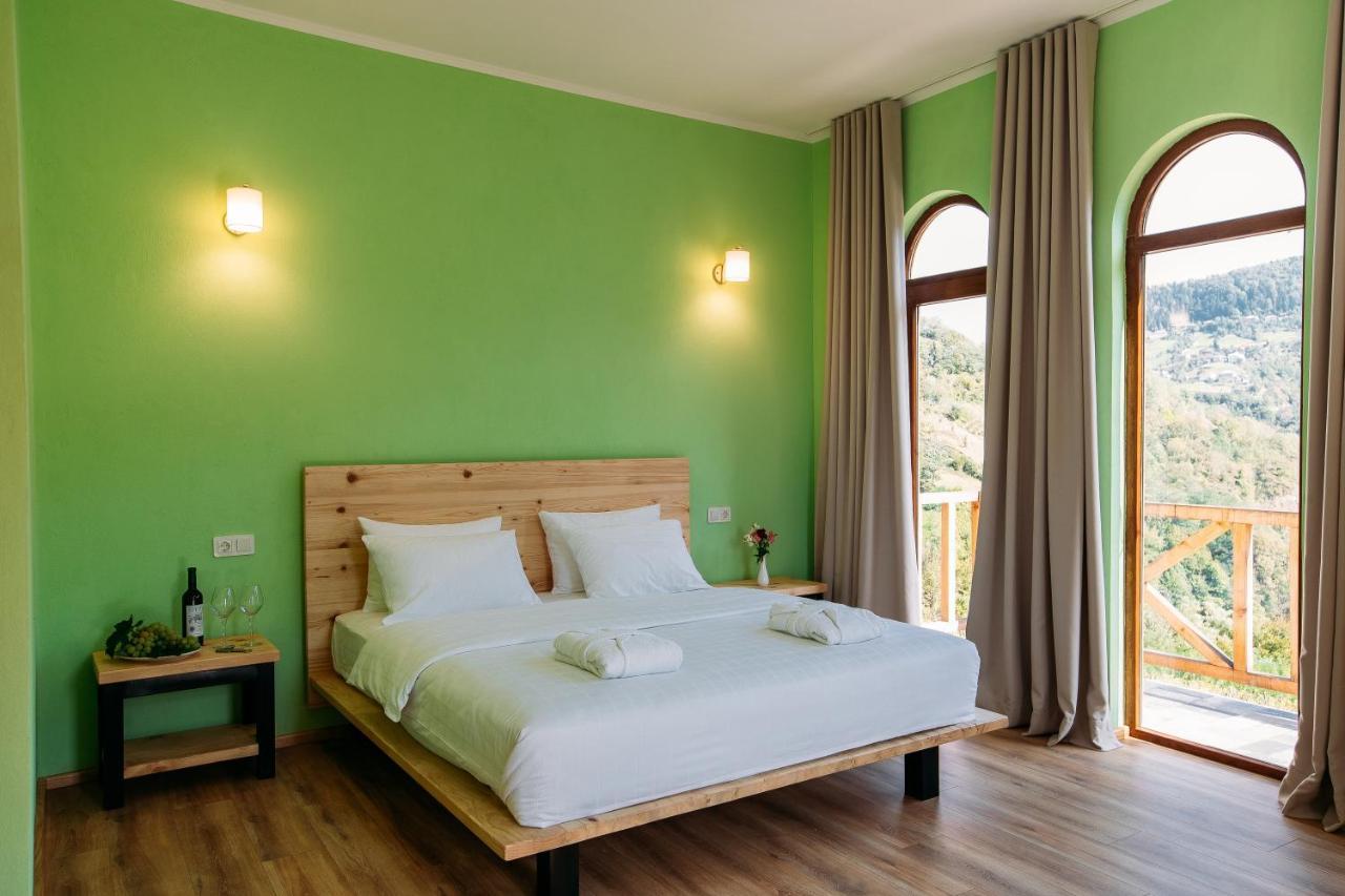 Hotel Chateau Iveri Varjanisi Екстериор снимка