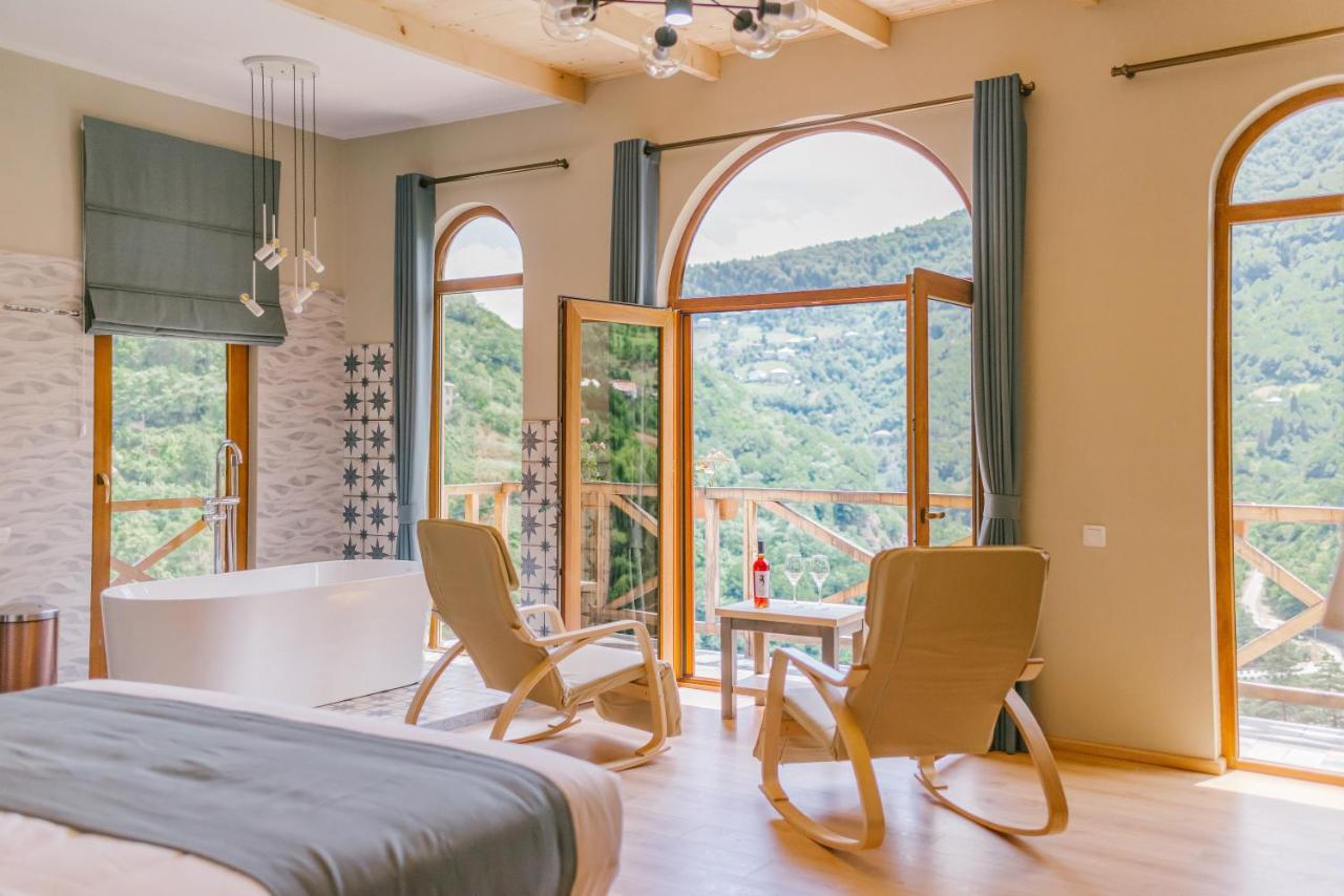 Hotel Chateau Iveri Varjanisi Екстериор снимка